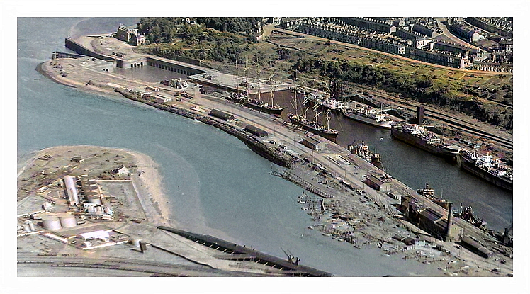 1949 or 1950 - An ariel photograph attributed to H. Tempest Limited of the Ely Tidal Harbour and Penarth Dock.