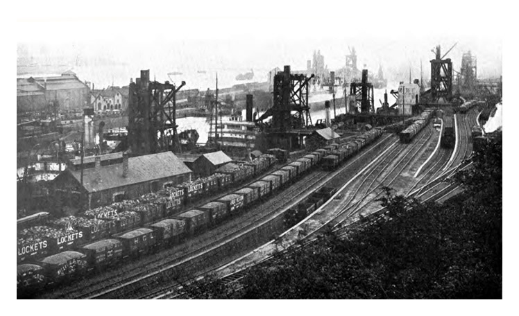 c.1925 - General View - Penarth Dock.