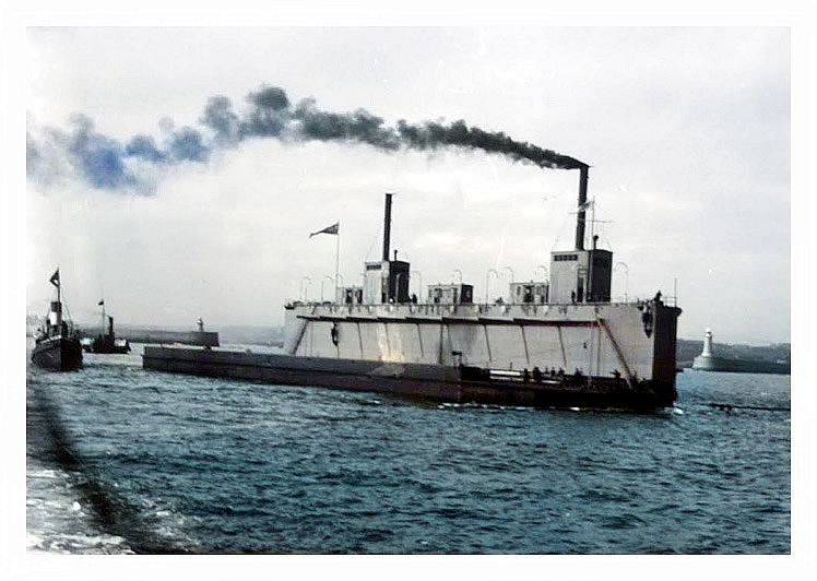 The Penarth Pontoon leaving the Tyne.