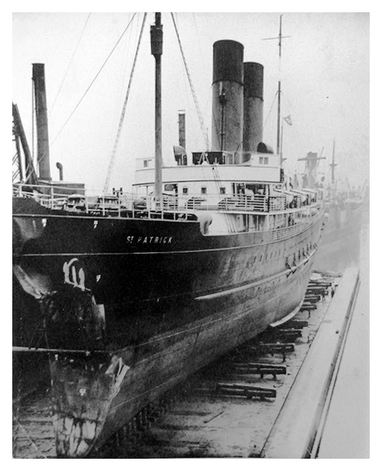 1915 - tr.s.s. 'St. Patrick' - on the Penarth Pontoon following a collision in Fishguard Harbour.