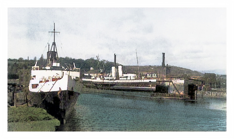 P.S. Bristol Queen on the Penarth pontoon