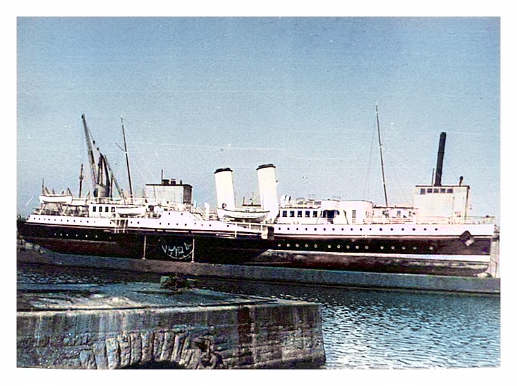 1961 - p.s. 'Bristol Queen' - under repair on the Penarth Dock Pontoon. 