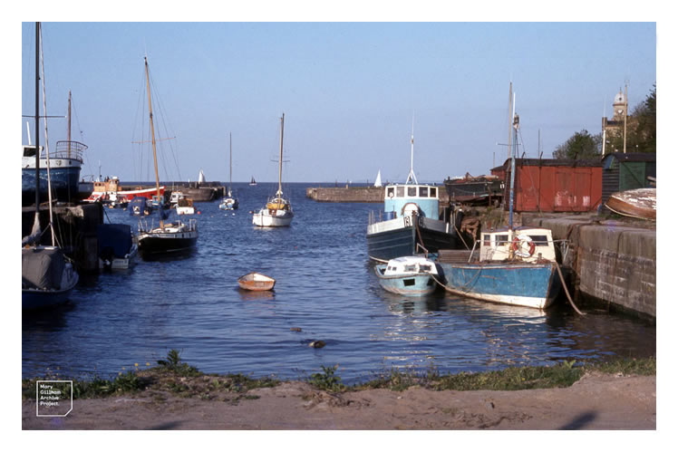 1984 - A Maytime high tide at the Penarth Dock Basin.