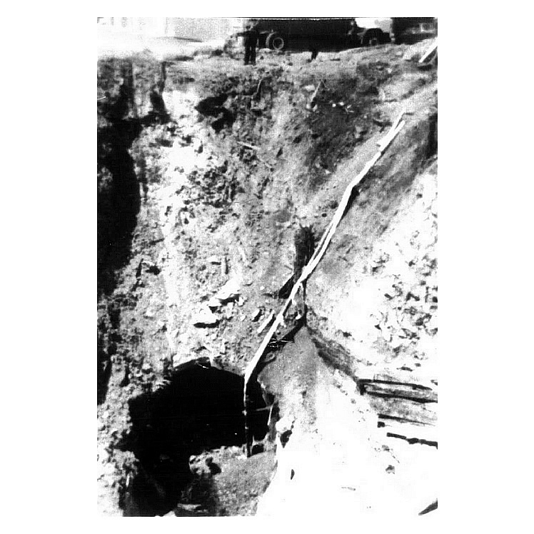 1976 - The subway as a hole in the ground!