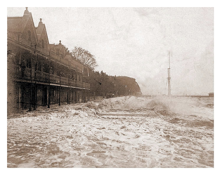 Penarth esplanade storm