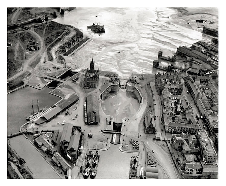 Cardiff Docks in 1929