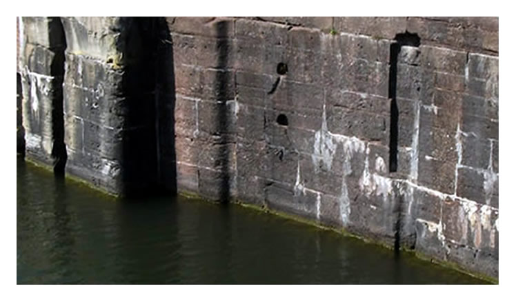 Radyr stone at Penarth Dock