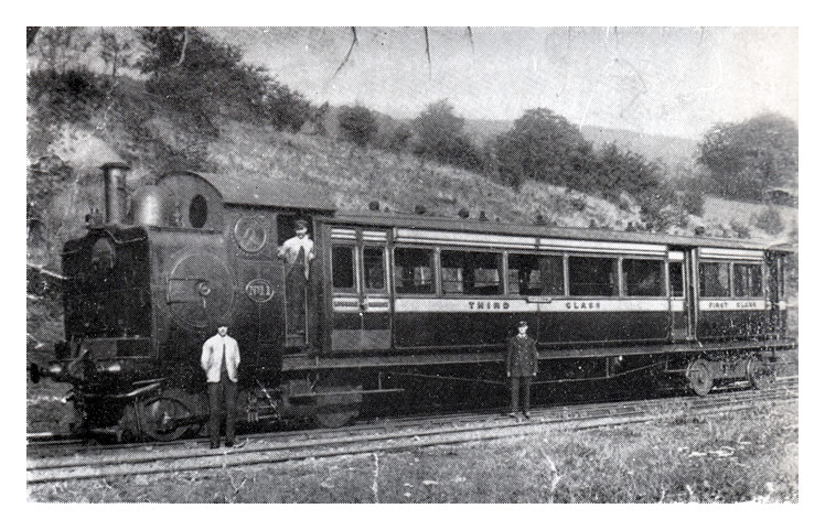 'Steam railcar No. 4 with engine unit No. 11, when working the Ynysbwl branch' 