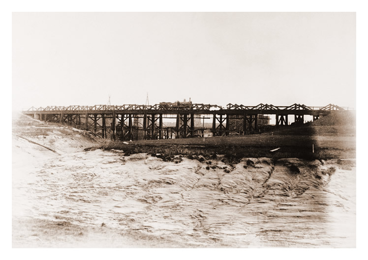 The original railway bridge over the River Ely.