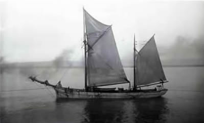 Ketch, possibly the 'Domino' circa 1936 from the Leslie Hansen Collection. 