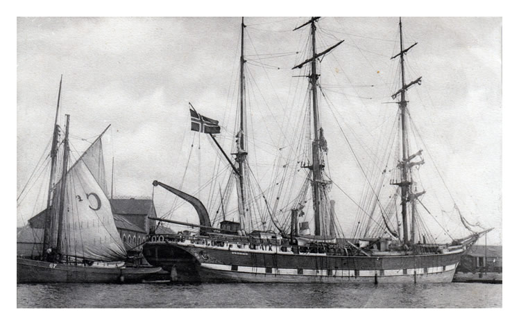 1904 - Cardiff, The Docks - with Pilot Cutter No. 67 moored astern of a three masted Norwegian vessel.