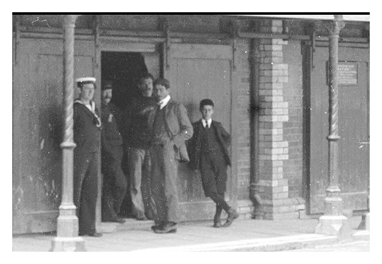 The Boat House, Penarth - c.1905 - A photograph of the Penarth Yacht Club as it became known from 1895. 