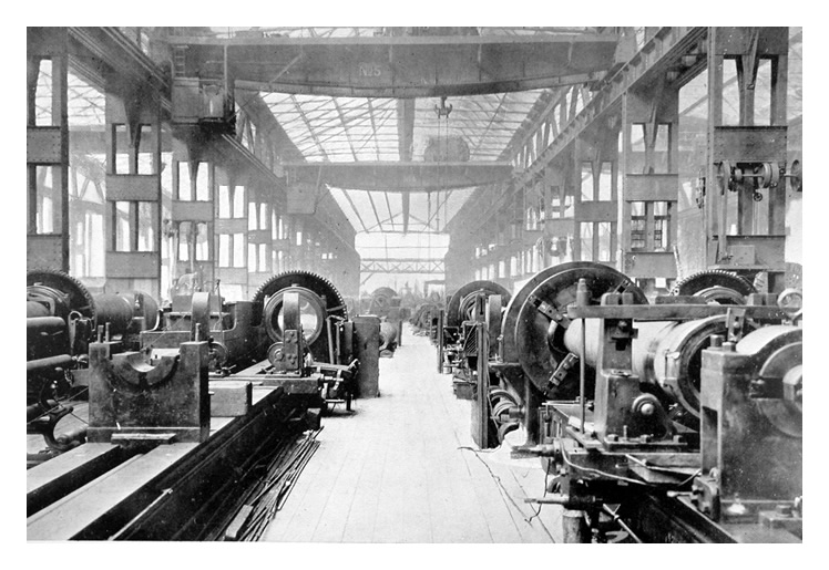 c.1900 - South Gun Workshop of Messrs. Vickers Sons & Maxim at Sheffield.
