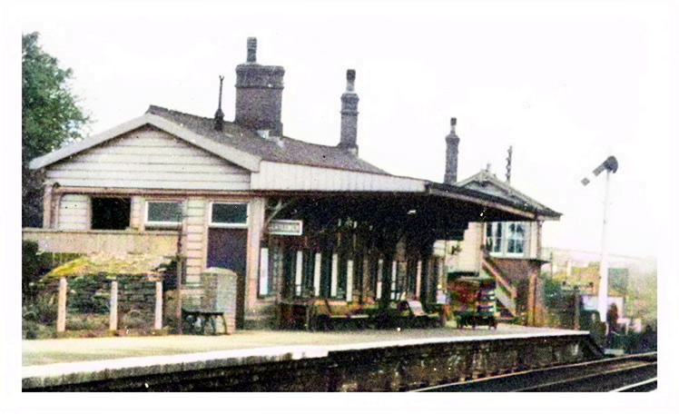 1950 - Dinas Powis Station - complete with signal box!