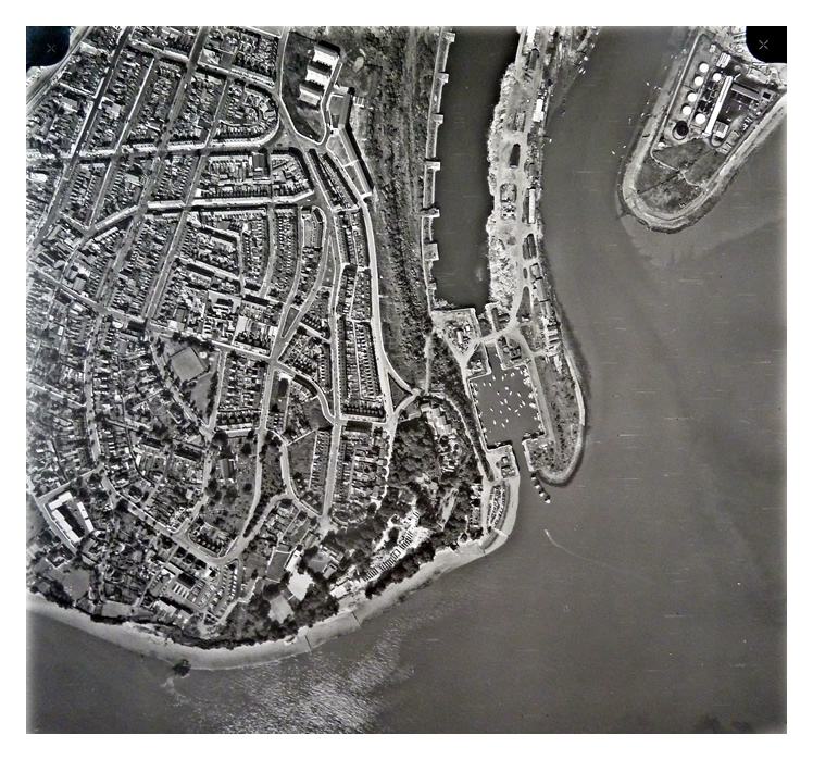 6th July 1971 - Image No. 9 853 - with enlargement - The view of Penarth Head, the Custom House [A] and former Mercantile Marine Offices [B] and the Penarth Dock Basin [C]. 