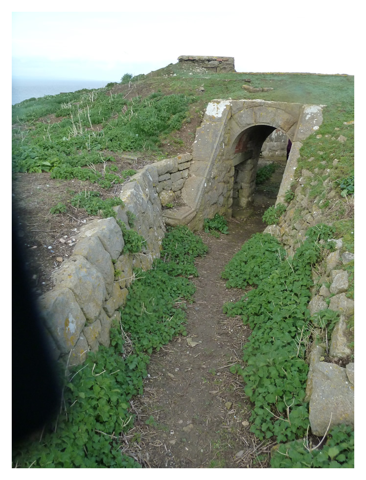 The Entrance to the Moncrief Pit - via the vaulted stonework arch.